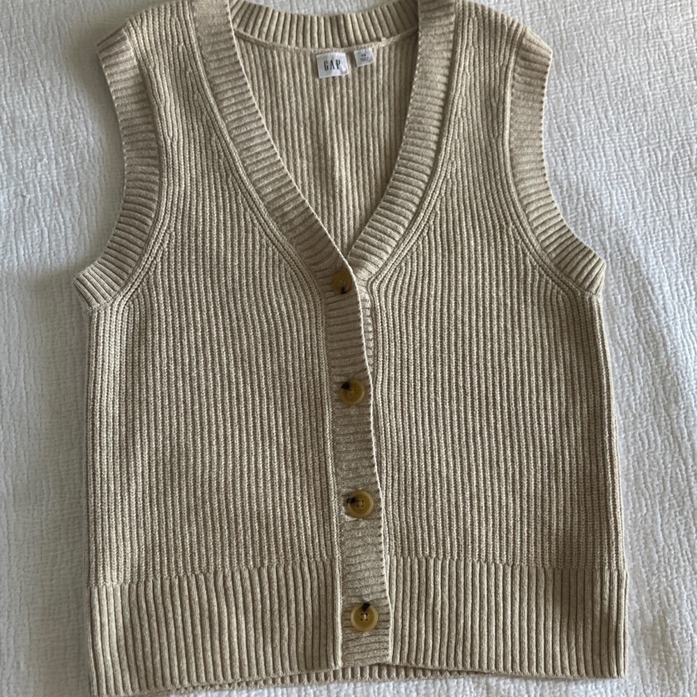 GAP Women's Beige Cardigan Vest